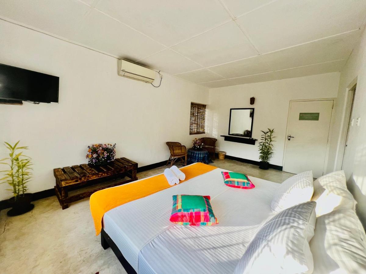 Louis Lake Villa Kandy Exterior foto